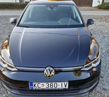 VW Golf 8 2,0 TDI - cover