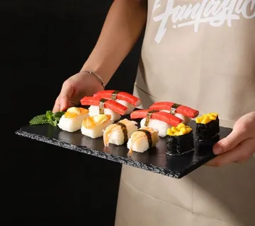 Luksuzni crni kamen za serviranje u više dimenzija - cover