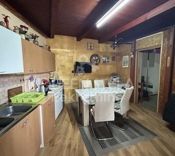 TOP lokacija, kuća Varaždin 177 m2, zemljište 614 m2, radiona (prodaja) - cover