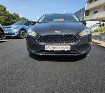 Ford Focus 1,5 TDCi - cover