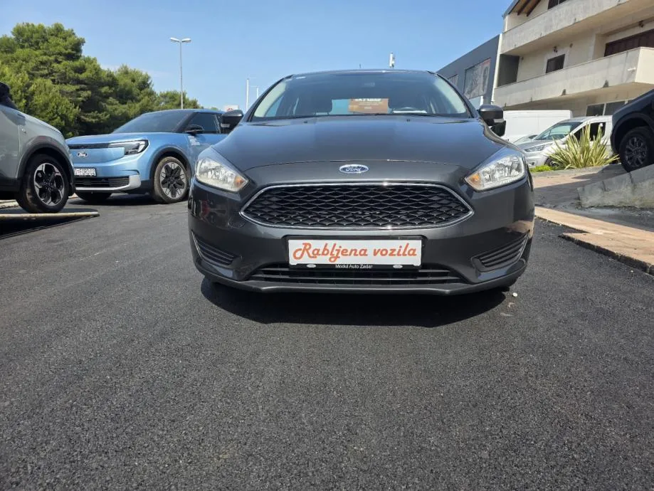 Ford Focus 1,5 TDCi - cover