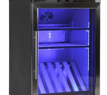 AKCIJA - TC 160WAN - RASHLADNA VITRINA ZA VINO - cover