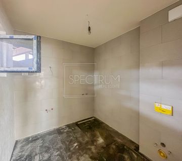 Poreč, novogradnja, penthouse sa predivnim pogledom - cover