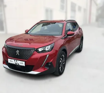Peugeot 2008 1,2 *Allure* Servisiran na 49614 km* JAMSTVO 24 MJESECA! - cover