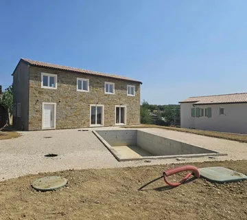 Okolica Mojnana- vila - cover