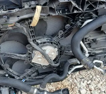 RENAULT SCENIC 4 2021 1.7 DCI KOMPLET HLADNJACI SA GREDOM - cover