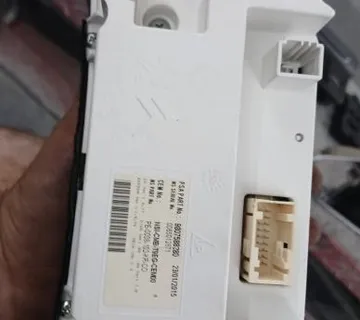 PEUGEOT 308 2015 1.6HDI 13-17 KM SAT - cover