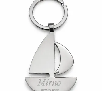 Personalizirani privjesak jedrilica – brodić (Model 3) - cover