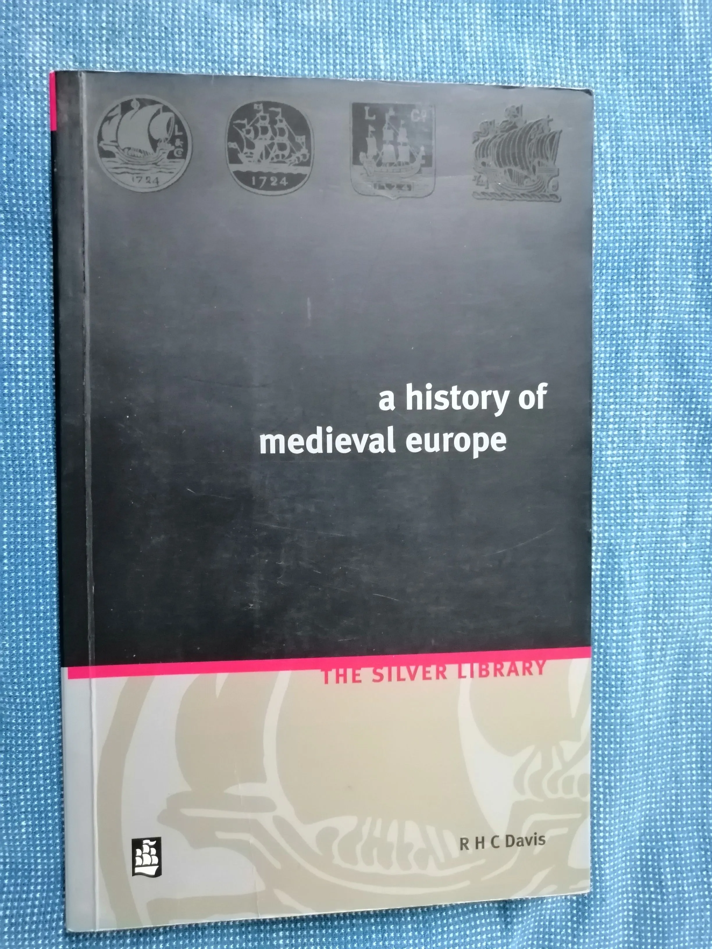 R. H. C. Davis – A history od medieval Europe - cover