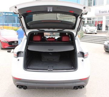 Porsche Cayenne 3.0 V6 E-Hybrid *NAVI,LED,PANORAMA,KAMERA 360* - cover