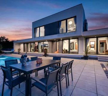 Kuća za odmor Martincic Residence - cover