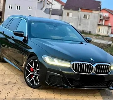 BMW 530xd Touring G31 LCI • 2020 • 210 kW • M Paket  • TOP STANJE - cover