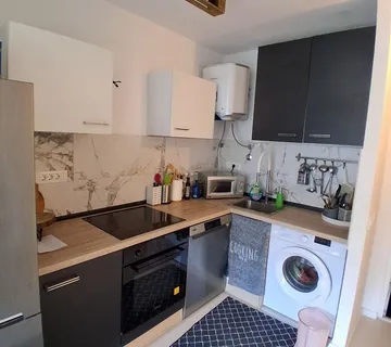 Červar Porat-Renovirani Stan Na Prodaji 1 Kat - Červar-Porat, Poreč