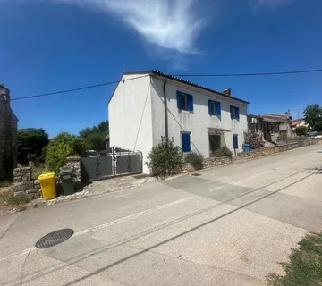 Kuća u nizu u srcu Vabrige – idealna investicija! - Vabriga, Tar-Vabriga
