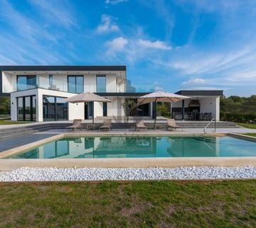 POREČ OKOLICA-MODERNA VILA NA PRODAJI - cover