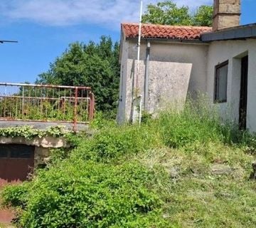 GROŽNJAN-STARINA ZA ADAPTACIJU POGLED MORE - cover