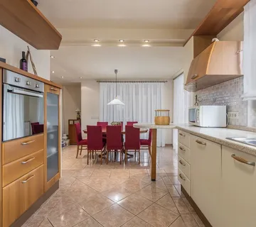 Poreč-Vila Sa Bazenom Na Prodaji , Blizina Mora - Poreč, Poreč