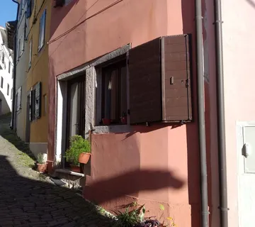 Kuća u srcu Motovuna – živjeti povijest svaki dan - Motovun, Motovun