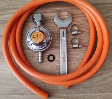 Plinski set (crijevo ključ brtva reduktor šelne) - cover