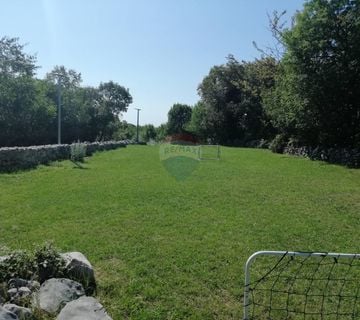 Čavle, građevinski teren 819 m2 - cover