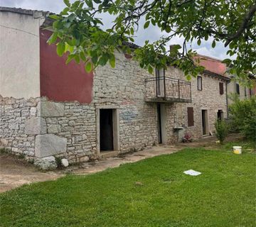 Istra, Svetvinčenat- autohtona kuća na mirnoj i lijepoj lokaciji - cover