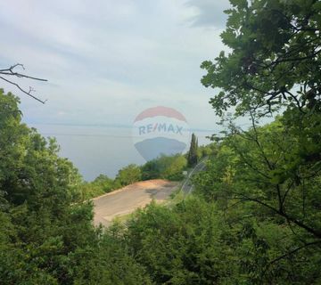 Opatija-Lovran-Medveja-građevni teren prvi red do mora - cover