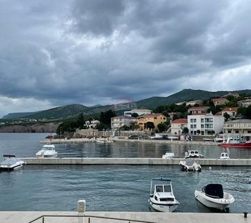 Novi Vinodolski,okolica,dva stana,pogled na more - cover