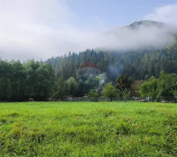 Građevinsko zemljište uz Kupu, 1931 m2 - cover