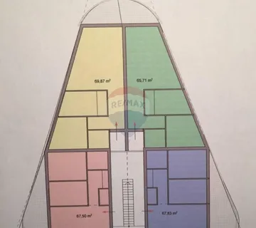 Rovinjsko selo,građevinska parcela-strateška lokacija- za stambeno poslovni objekt-uz glavnu prometnicu-1555m2 - cover
