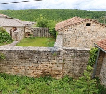 TINJAN-dvije kamene kuće za renovaciju - cover