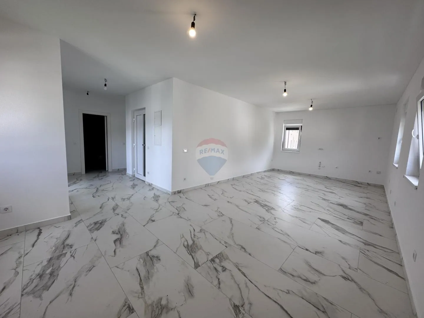 OTOK KRK-ČIŽIĆI aspartman na drugom katu - cover