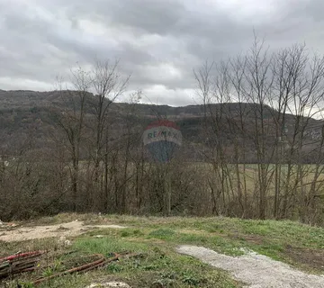 Istra, Buzet, građevinsko zemljište od 375 m2 - cover