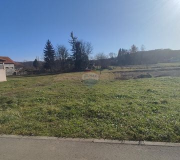 Duga resa, građevinsko zemljište 150 m od Mrežnice - cover