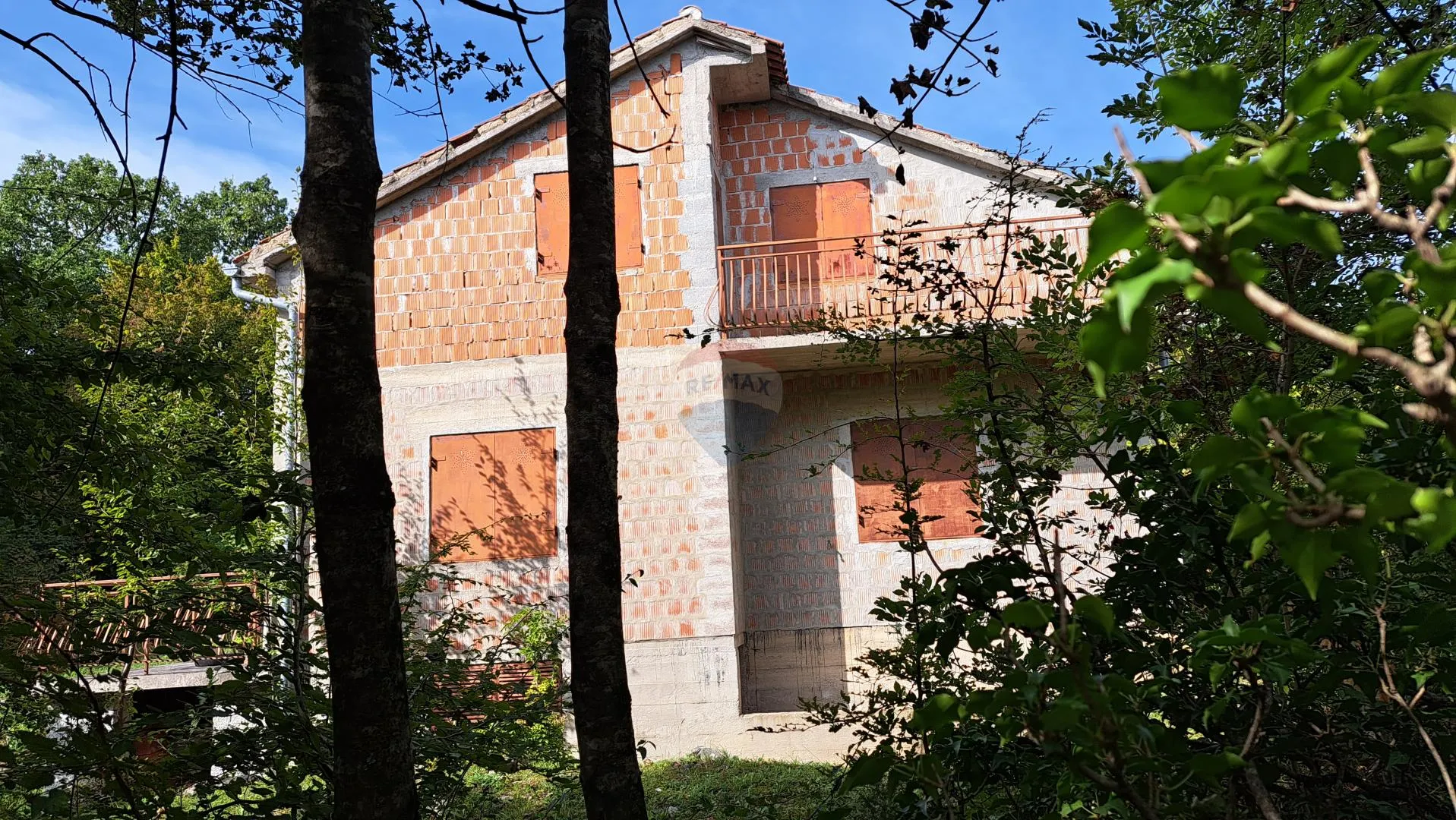 Opatija,Veprinac okolica,samostojeća kuća u okružju prirode i zelenila - cover