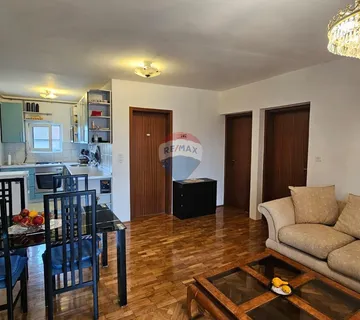 Sveta Nedelja - stan s dvije spavaće sobe i terasom  - cover