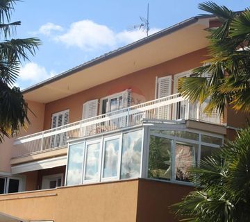 OPATIJA - DVOETAŽNI STAN 260 m2 - NOVOUREĐEN - cover