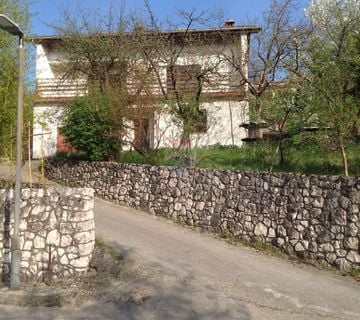 Istra, Buzet kuća sa dvorištem - cover