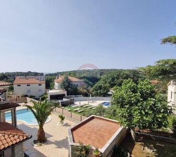 Istra, Premantura, samostojeća kuća 274 m2, 500 m plaža - cover