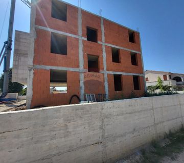 Istra, Fažana bliža okolica, dvosoban stan sa pogledom na more - cover