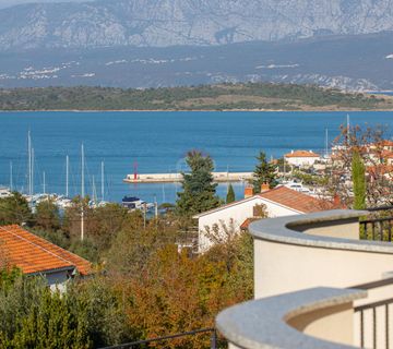 Otok Krk, Klimno - Obiteljska kuća s panoramskim pogledom na more - cover