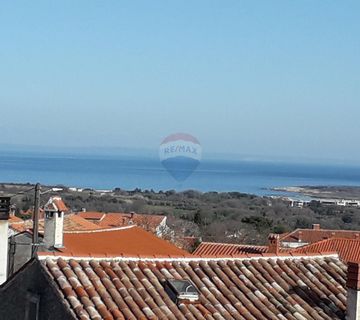 Istra,Ližnjan,novi stan u centru sa pogledom na more - cover