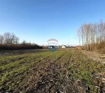 Brckovljani, Lupoglav, Građevinsko zemljište - cover