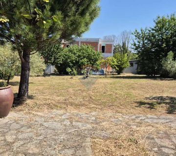 Istra, Funtana građevinsko zemljište 700 metara od mora - cover