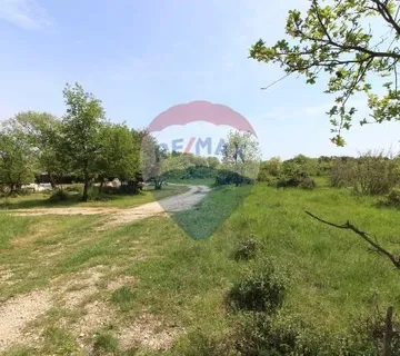 ŠIŠAN, negrađevinsko zemljište na lijepoj lokaciji - cover