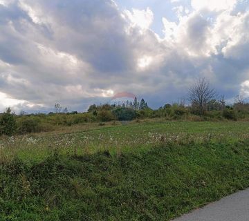 Ogulin, Međeđak , Građevinsko - poljoprivredno zemljište u komadu ukupno 115 335 m2 - cover