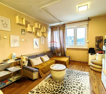 Zagreb, Jarun - trosoban stan za najam - cover