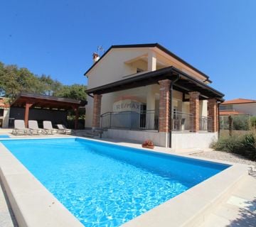 Poreč, Kaštelir-kuća s bazenom i pogledom na more - cover