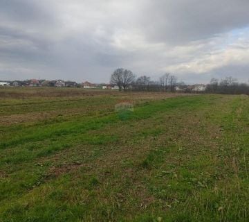 Odranski Obrež - građevinsko zemljište 3300 m2 - cover