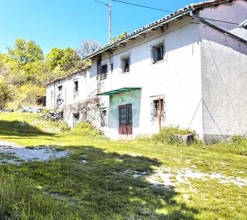 Istra,Slum-Autohtona kuća sa 5 h zemljišta - cover