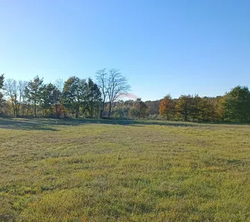 Istra, Barban okolica, lijepo poljoprivredno zemljište površine 3330m2 - cover